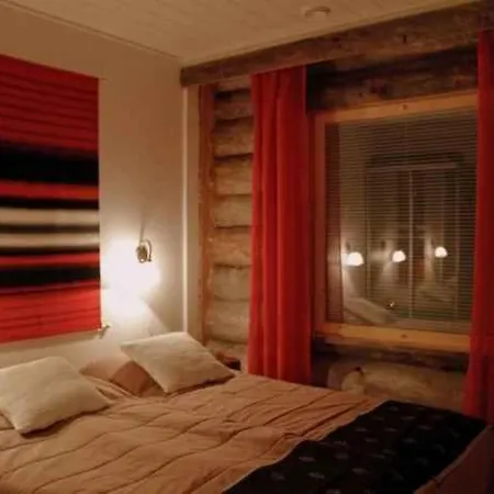 Lost Inn Cabins Akaslompolo Room photo